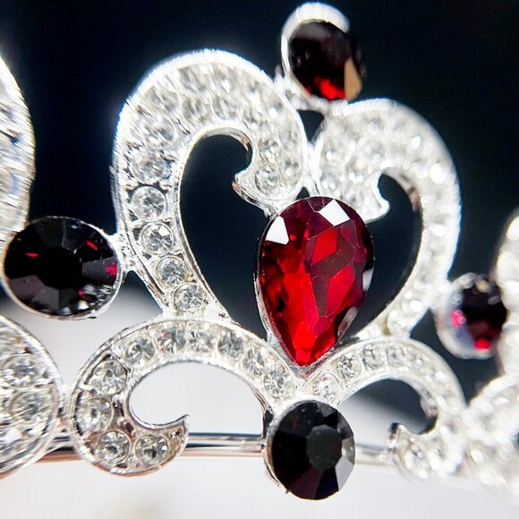 Burgundy Rhinestone Tiara. Silver tiara, Heart tiara, Flower girl crown, Gifts - Picture 9 of 9